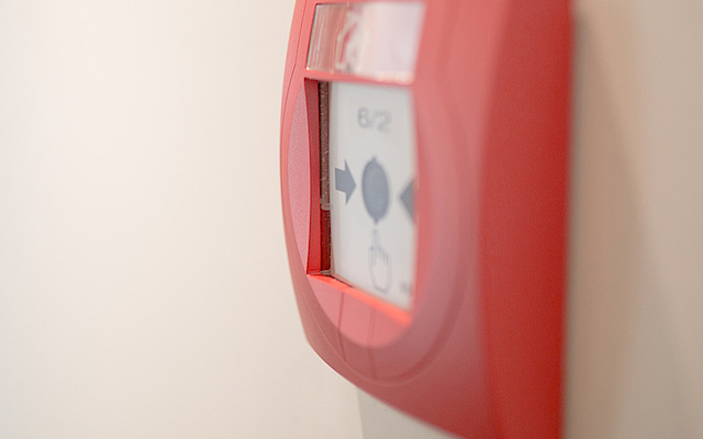 Rauchwärme­abzug bei Elektro Raab GmbH & Co.KG in Leutershausen
