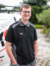 Nicolas Proff bei Elektro Raab GmbH & Co.KG in Leutershausen
