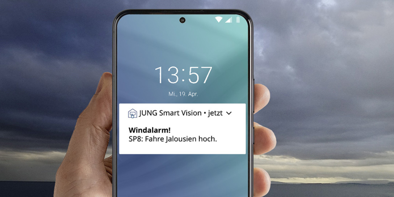 JUNG Smart Panel 8 bei Elektro Raab GmbH & Co.KG in Leutershausen