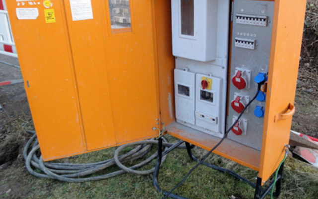 Baustrom bei Elektro Raab GmbH & Co.KG in Leutershausen