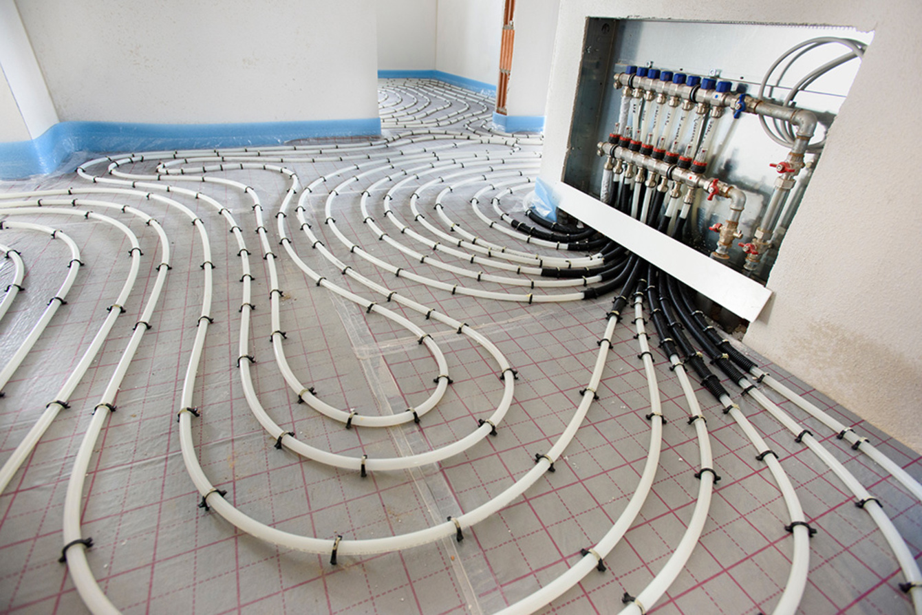 Fußboden­heizung bei Elektro Raab GmbH & Co.KG in Leutershausen